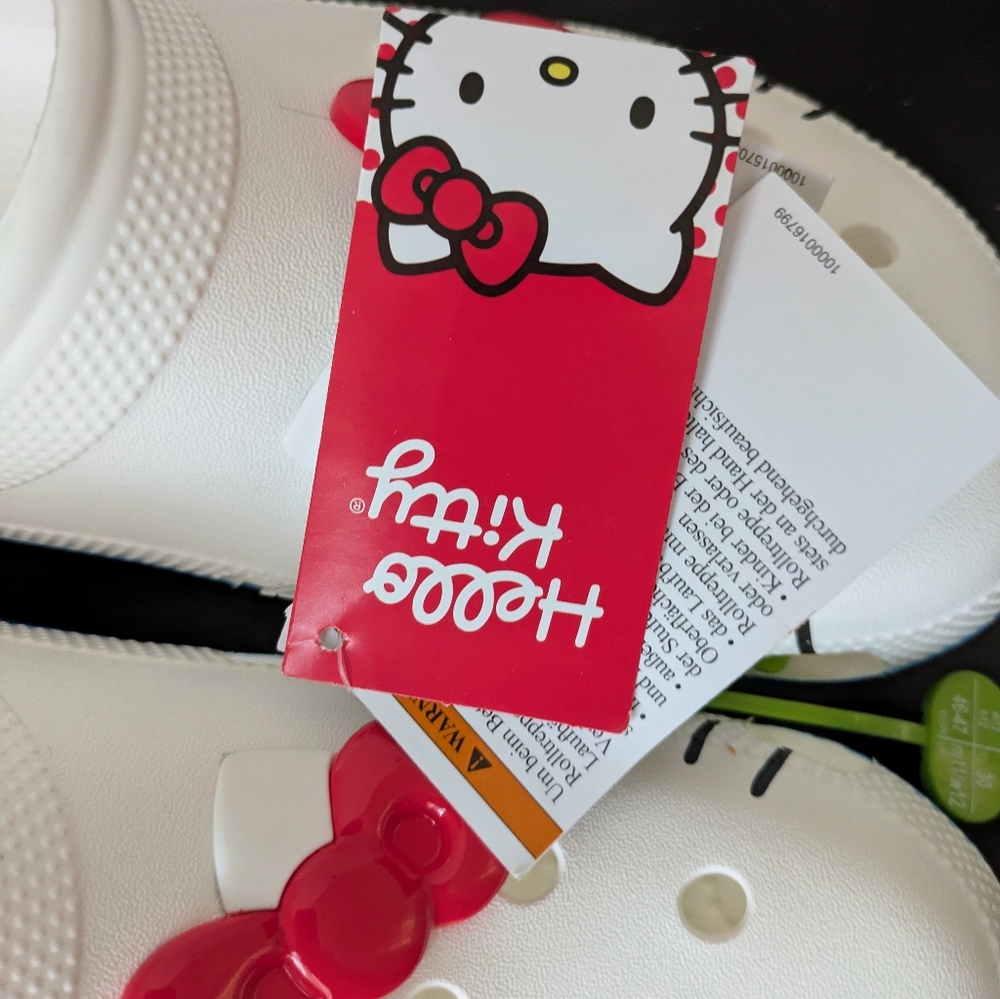 Hello Kitty x Crocs White & Red Clog Sandals Women’s Size 12 NWT - Picture 3 of 4